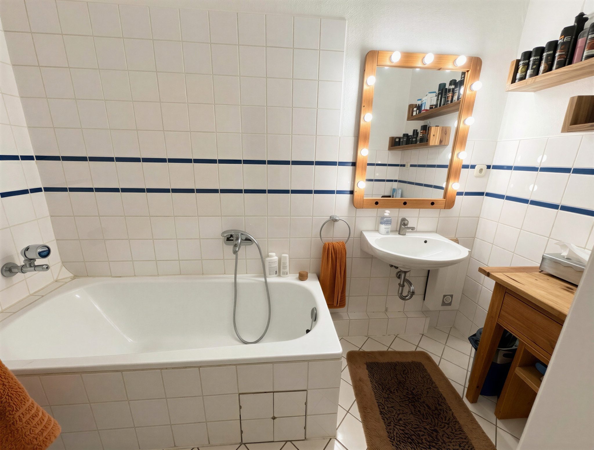 Immobilienangebot - Hamburg - Alle - Helle 3-Zimmer-Altbauwohnung – nur 10 Minuten zur Alster