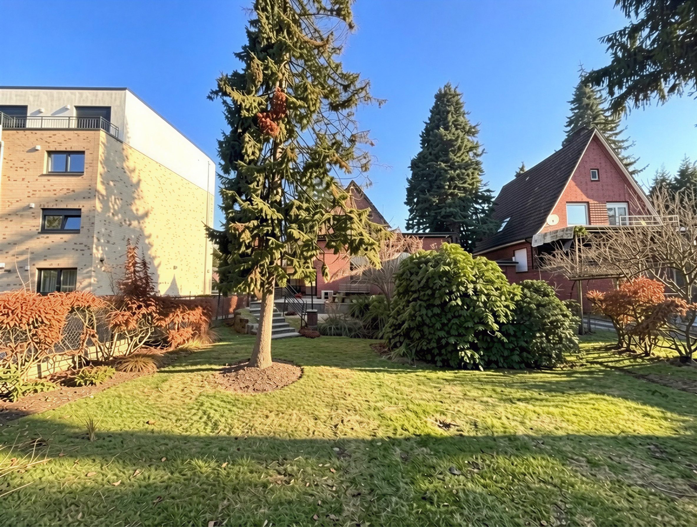 Immobilienangebot - Hamburg - Alle - Großes Grundstück mit vielen Möglichkeiten in begehrter Lage