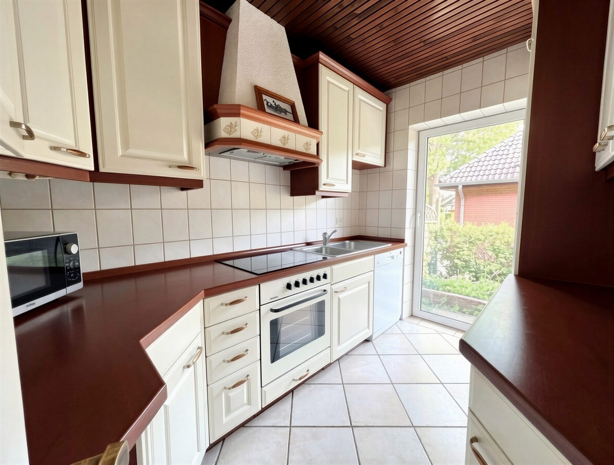 Immobilienangebot - Ratzeburg - Alle - Ein Zuhause zum Ankommen und Wohlfühlen mit separater Einliegerwohnung