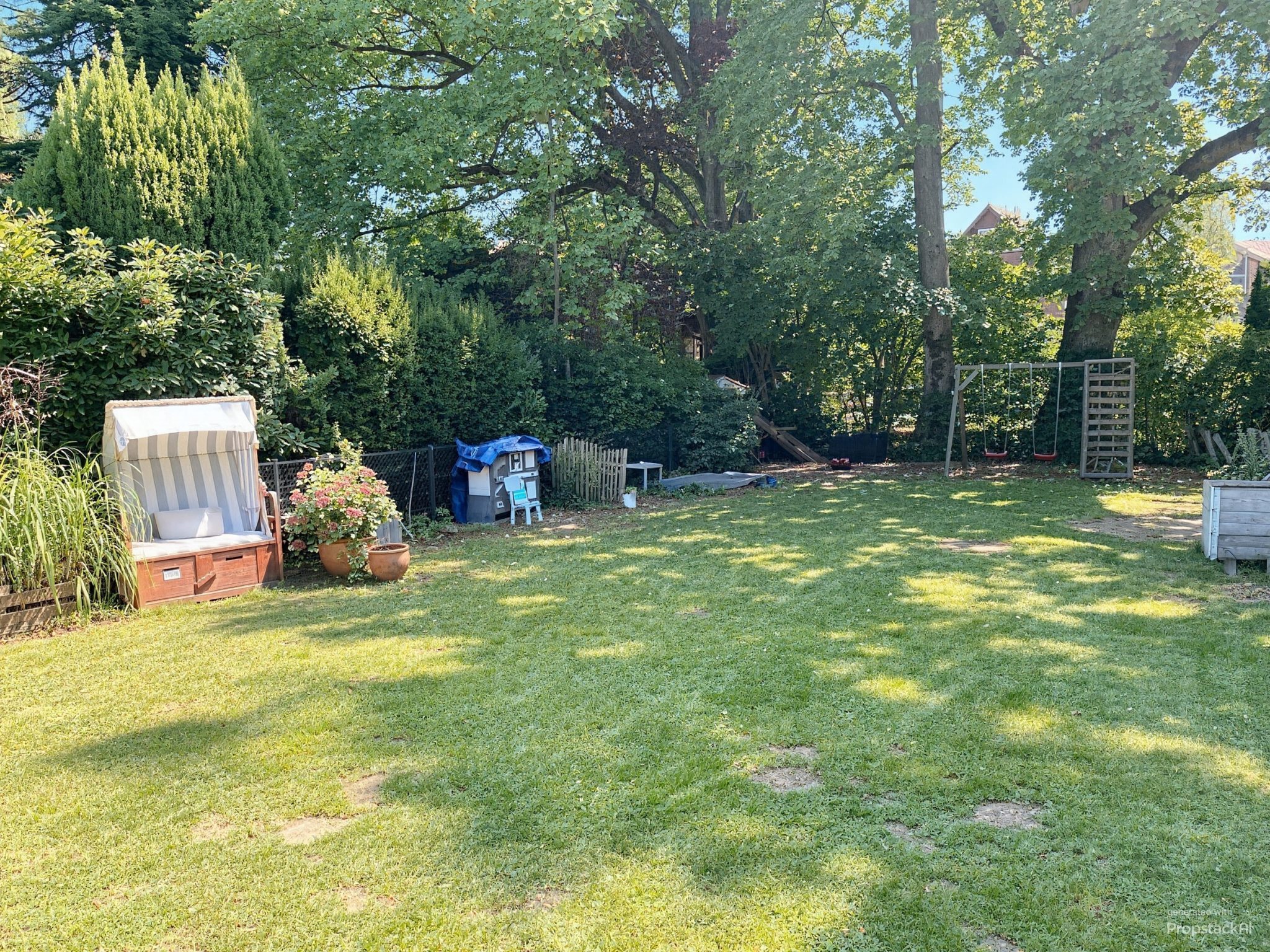 Immobilienangebot - Hamburg - Alle - Zwei Häuser, viele gute Gründe – Kapitalanlage am Volksdorfer Wald