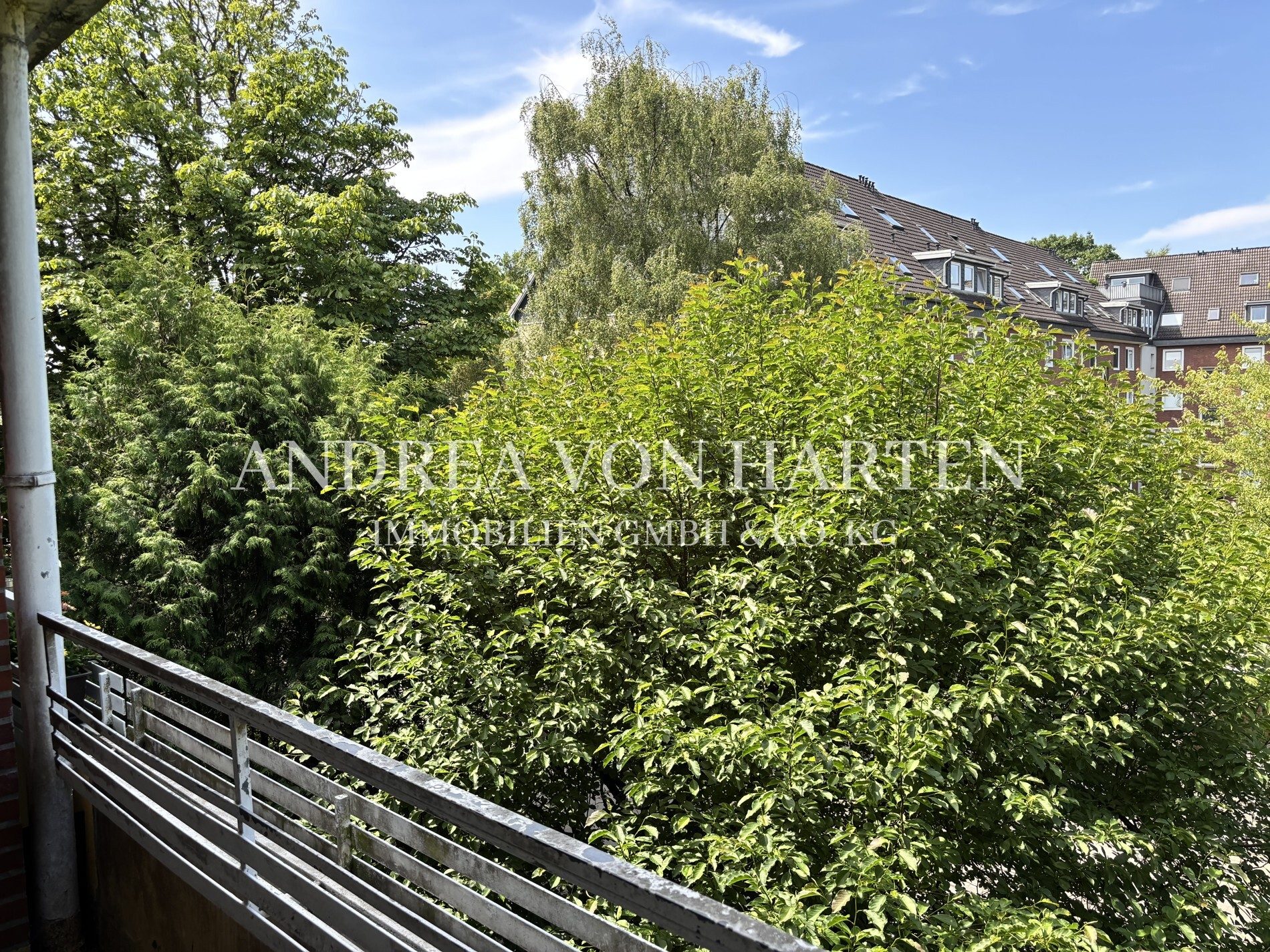 Immobilienangebot - Hamburg - Alle - Ruhig, hell, gut geschnitten: 2,5-Zimmer-Wohnung mit Balkon in HH-Bramfeld