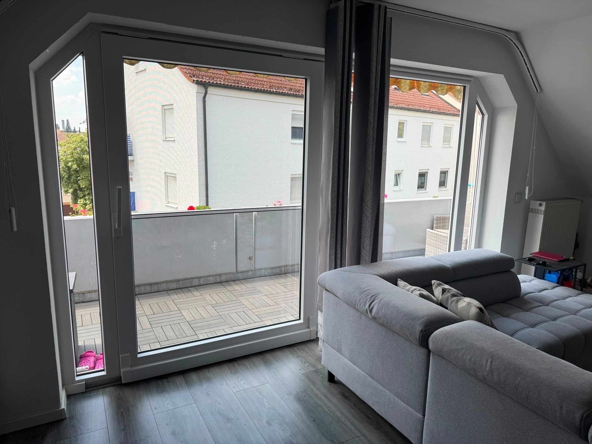 Immobilienangebot - Gersthofen - Alle - Exklusive 5,5-Zimmer-Maisonette-Wohnung mit 160 m² Wohnfläche, 2 Bädern, Balkon und Tiefgarage